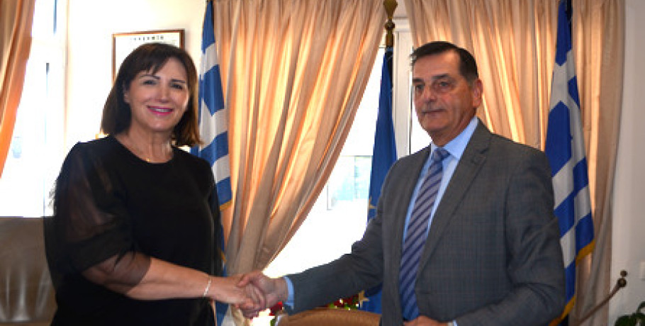 Υπογράφτηκε το συμβόλαιο κυριότητας του πρώην Στρατοπέδου Δούμτσα Μαργαρίτη στον Δήμο Σκύδρας