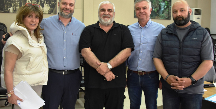 Με επιτυχία πραγματοποιήθηκε το "6ο Δημοτικό Συμβούλιο Παίδων" του Δήμου Νάουσας