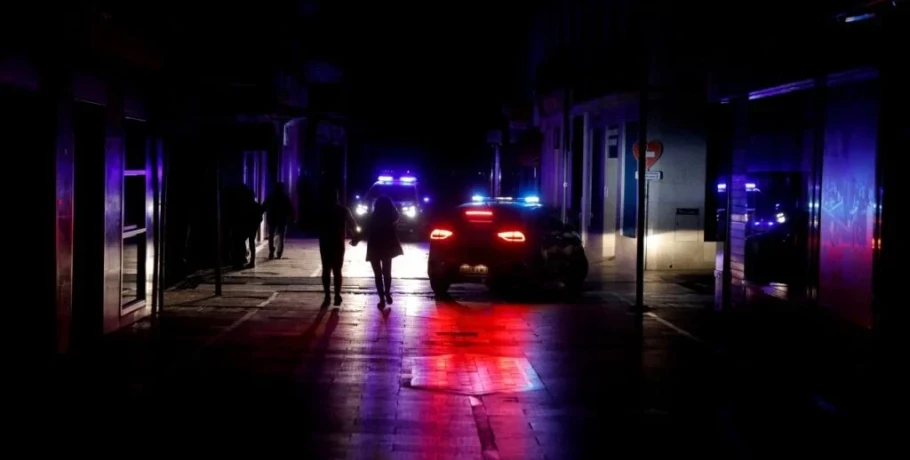 Στο σκοτάδι οι εξηγήσεις για το ολικό μπλακ άουτ στην Ισπανία