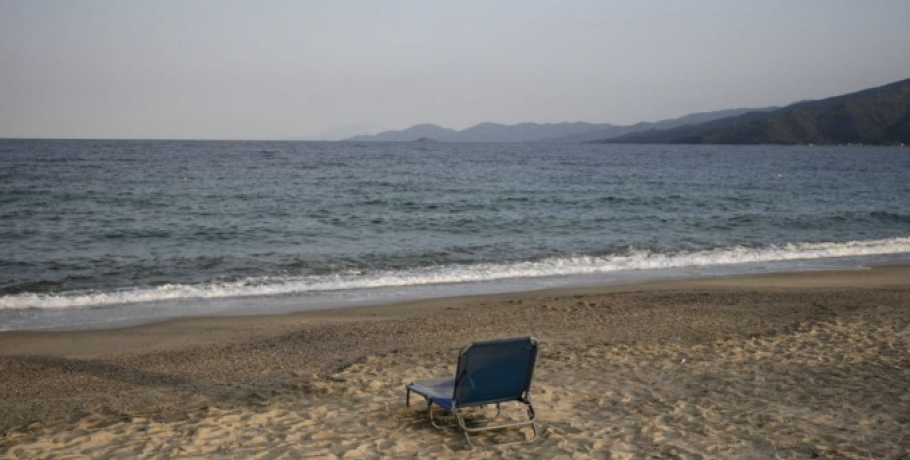 Νεκρή ανασύρθηκε 84χρονη Γερμανίδα λουόμενη από παραλία της Κέρκυρας