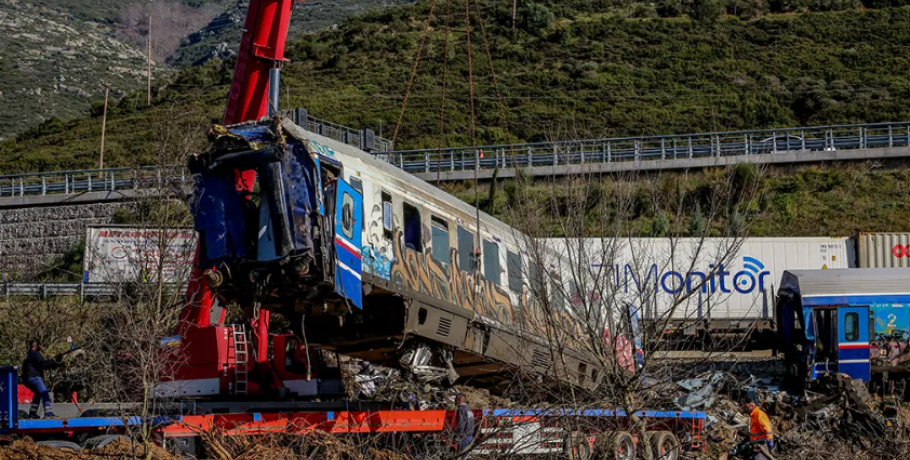 Στη Βουλή η δικογραφία για το έγκλημα των Τεμπών - Ποιους «δείχνει» και τι καταλογίζει