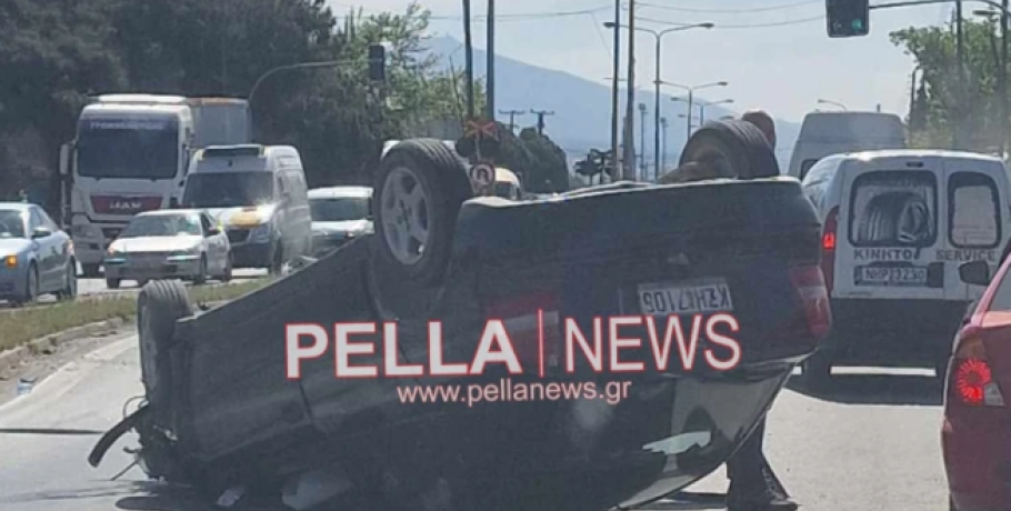 Τραγικό τροχαίο: Από τη Μοναστηρίου κατευθείαν στο "Παπανικολάου"