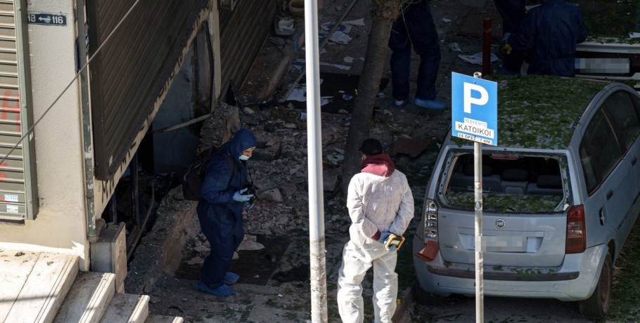 Έκρηξη στη Θεσσαλονίκη: Τα βίντεο δείχνουν ότι η 38χρονη εκτελούσε εντολές -Τι εκτιμούν στην ΕΛ.ΑΣ.