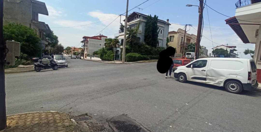 Γιαννιτσά: Πάλι η "καταραμένη" διασταύρωση έκανε το..."θαύμα" της! (φώτος)