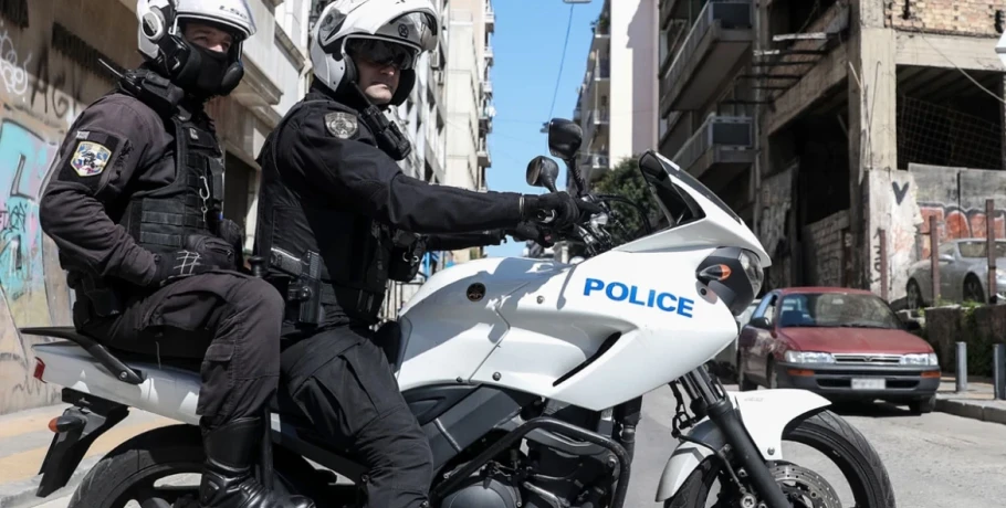 Μεγάλη επιχείρηση της ΕΛΑΣ για «χρυσό» κύκλωμα δουλεμπόρων