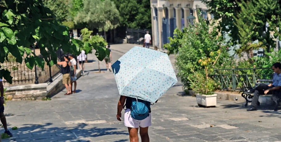 Καλοκαιρινός καιρός και ηλιοφάνεια μέχρι τέλος της εβδομάδας -Έρχεται βαρομετρικό χαμηλό από Κυριακή