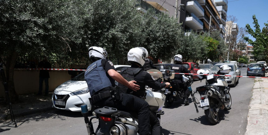 Νέα Σμύρνη: Στον εισαγγελέα ο 71χρονος που κατηγορείται ότι σκότωσε τον γιο του -«Δεν τον χτύπησα εγώ», υποστηρίζει