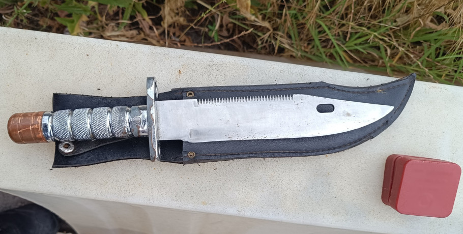 Σύλληψη αλλοδαπού στον Προμαχώνα με όπλο, φυσίγγια και μαχαίρι στο όχημά του