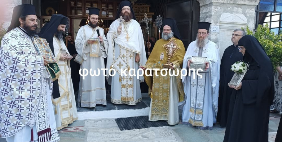 Πανηγυρίζει η Αγία Τριάδα στην Έδεσσα