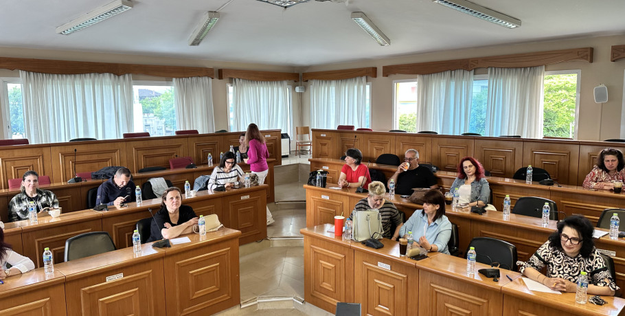 Σεμινάριο εκπαίδευσης ΚΑΡΠΑ και χρήση φορητού απινιδωτή στους υπαλλήλους του Δήμου Αλμωπίας