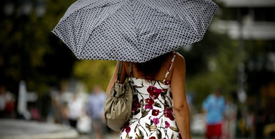 Καιρός: Βροχές και καταιγίδες στο προσκήνιο – Έως τους 28 βαθμούς η θερμοκρασία