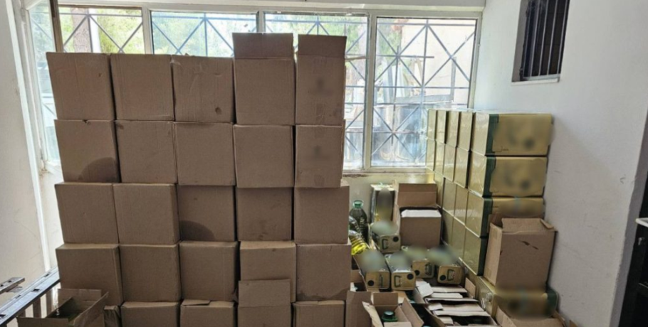 Ζεφύρι: Κατασχέθηκαν πάνω από 2,5 τόνοι ελαιόλαδου αμφιβόλου ποιότητας – Συνελήφθησαν 3 άτομα