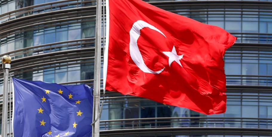 Το τουρκικό πρόβλημα και η προσπάθεια αποσταθεροποίησης του Ελληνισμού