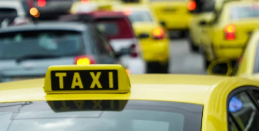 Χωρίς ταξί για δύο μέρες η Αθήνα – Ξεκίνησε 48ωρη απεργία