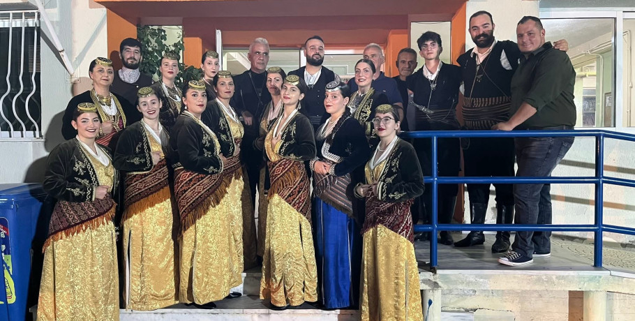 Ο Ποντιακός Σύλλογος Έδεσσας "Θεόδωρος Γαβράς" στις Παραδοσιακές Βραδιές με τους "Άλμωπες"
