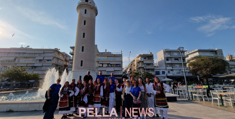 Η καρδιά της Θράκης χτύπησε στην Αλεξανδρούπολη με τον Πολιτιστικό Σύλλογο Γαλατάδων και το Θρακόμελο (φωτογραφίες)