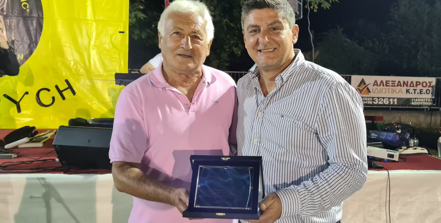 Τάκης Φωστηρόπουλος: Η θέση του για τα πεπραγμένα και η βράβευση του Δημάρχου Στ. Φουντουκίδη