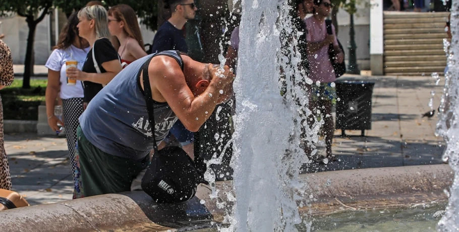 Καιρός: Στους 40 βαθμούς σήμερα ο υδράργυρος - Το φαινόμενο της αστικής θερμικής νησίδας