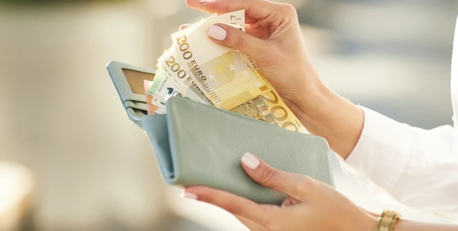 Συντάξεις Ιουλίου 2025: Ξεκίνησαν οι πληρωμές