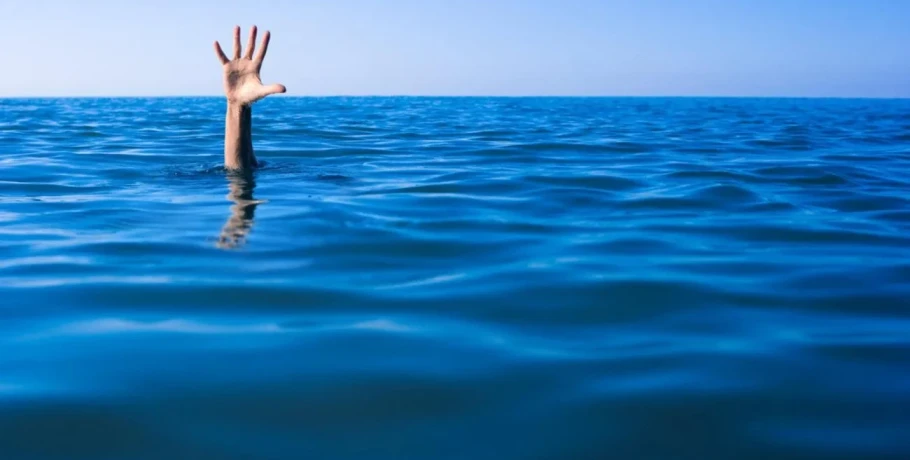 Τραγωδία στη Χαλκιδική: Νεκρός 20χρονος που κολυμπούσε στη Χανιώτη