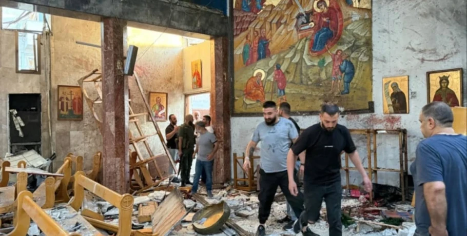 Νίκος Δένδιας για επίθεση στην ελληνορθόδοξη εκκλησία στη Δαμασκό: Αποτροπιασμός και βαθύτατη θλίψη