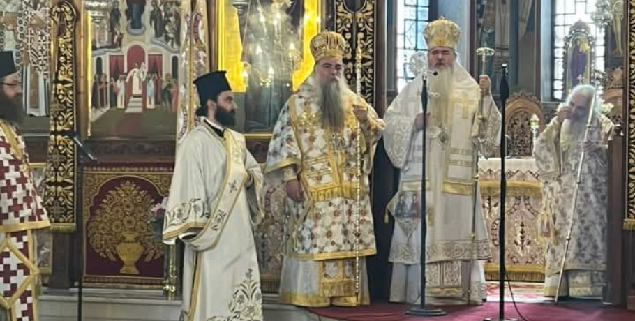 Με λαμπρότητα και κατάνυξη η εορτή των Αγίων Αναργύρων στην Έδεσσα – Παρουσία τριών Αρχιερέων