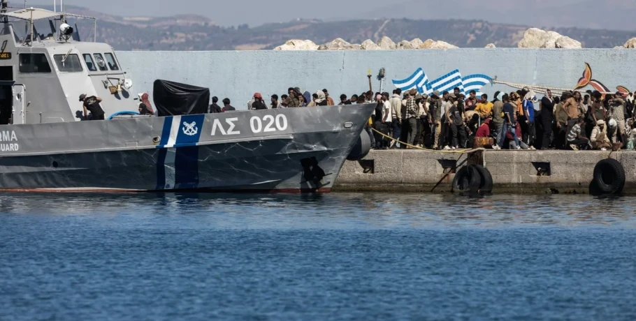 Πάνω από 1.500 μετανάστες σε τρεις μέρες στην Κρήτη, σε κρίσιμο σταυροδρόμι η ΕΕ