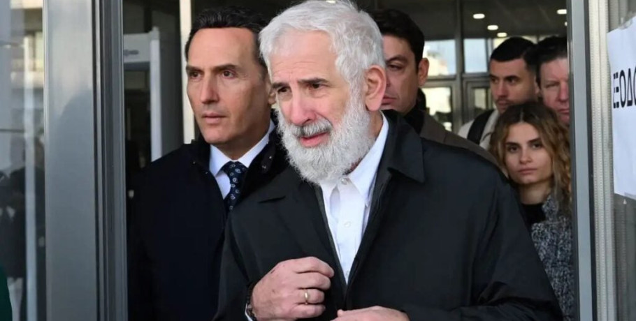 Δίκη Φιλιππίδη: Απών ο ηθοποιός από την αγόρευση της πολιτικής αγωγής