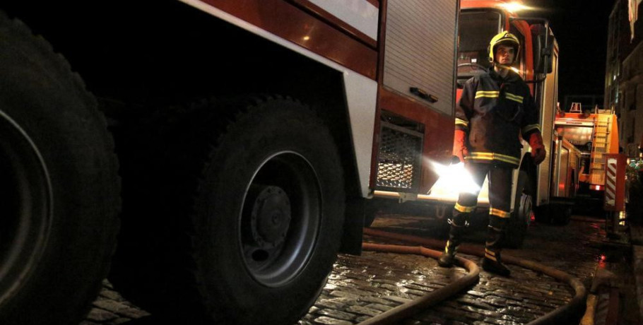 Σε ύφεση η πυρκαγιά στη Βουρβουρού Χαλκιδικής – Παραμένουν ισχυρές πυροσβεστικές δυνάμεις