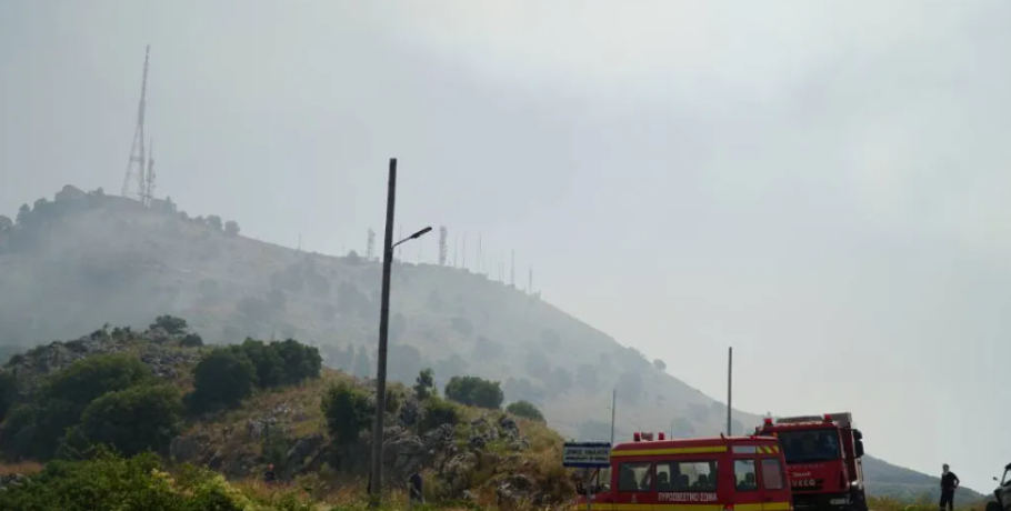 Φωτιά στην Κοζάνη κοντά στην Πανεπιστημιούπολη