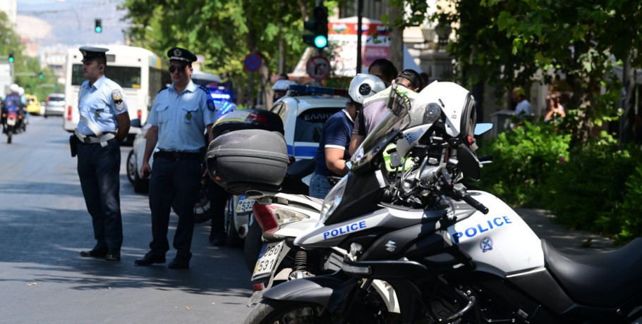Θεσσαλονίκη: Δεν βάζουν κράνος οι οδηγοί δικύκλων - 411 παραβάσεις σε ελέγχους το διάστημα 1 με 9 Ιουλίου