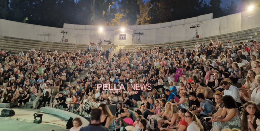 Βραδιά θεάτρου με την "Αντιγόνη" του Σοφοκλή στα Γιαννιτσά