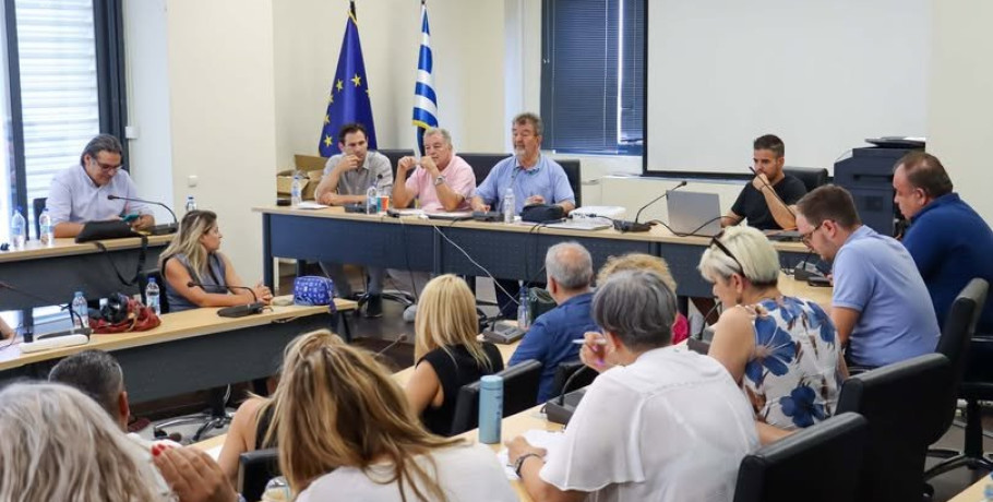 Κινητοποιήσεις Δήμων και εργαζομένων , με πρωτοβουλία Δανιηλίδη για τη σωτηρία των Βρεφονηπιακών-Παιδικών Σταθμών και των ΚΔΑΠ