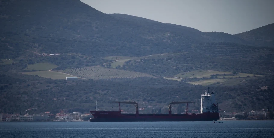 Λαθρεμπόριο: Στο «ραντάρ» της ΑΑΔΕ χιλιάδες πλοία