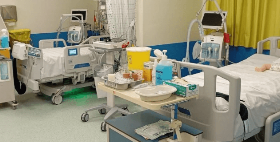 Ιδιωτική υγεία: Η Επιτροπή Ανταγωνισμού διαπιστώνει αύξηση του κόστους των υπηρεσιών και των ασφαλιστικών συμβολαίων, όπως και αδιαφάνεια στην τιμολόγηση των κλινικών