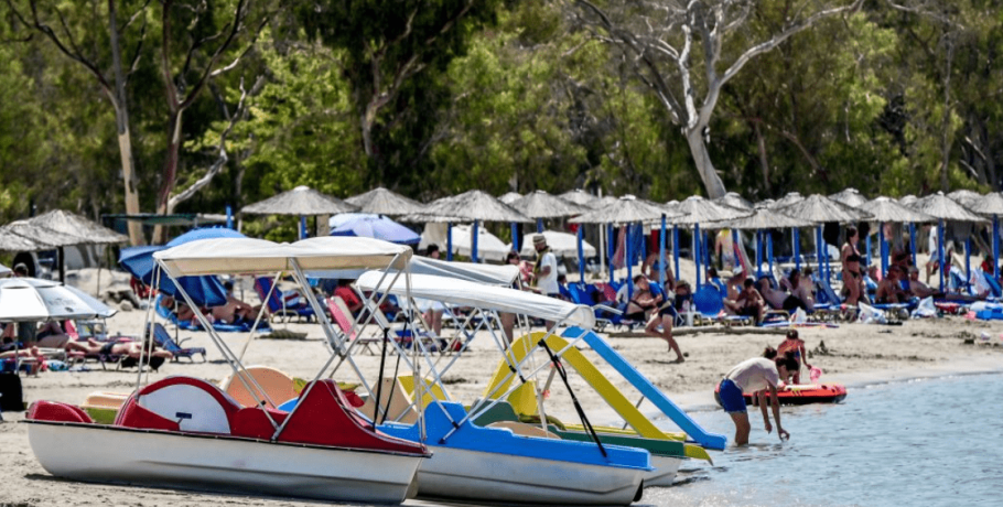 Λιγότεροι Ιταλοί θα προτιμήσουν παραθαλάσσιες διακοπές λόγω αυξημένων τιμών