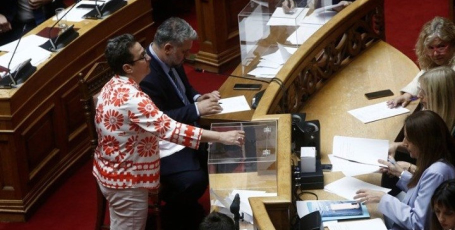 ΟΠΕΚΕΠΕ: Απορρίφθηκαν οι προτάσεις των ΣΥΡΙΖΑ, Νέας Αριστεράς και ΠΑΣΟΚ