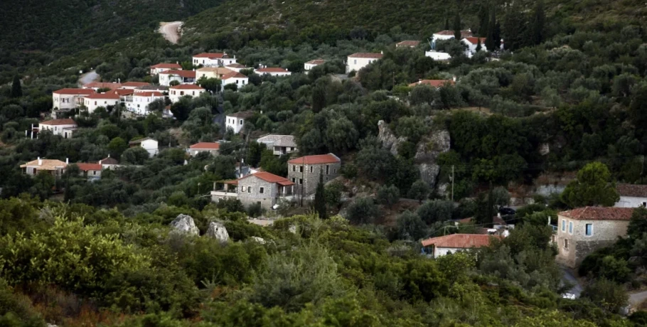 Χιλιάδες καταπατημένα ακίνητα του Δημοσίου στα... αζήτητα παρά τις εκπτώσεις και τις 60 άτοκες δόσεις