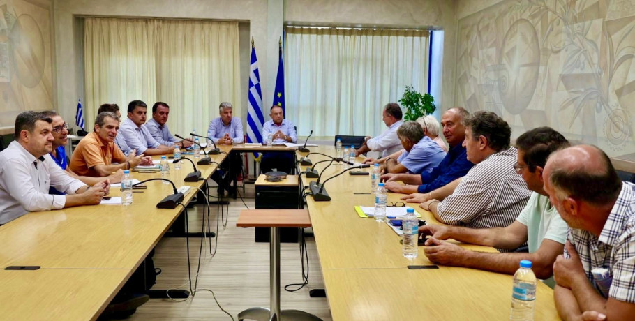 Χρήστος Κέλλας από τον Έβρο: Στο επίκεντρο η αναβάθμιση του Κέντρου Εξωτικών Νοσημάτων, η βιοασφάλεια της κτηνοτροφίας και τα προβλήματα λειψυδρίας