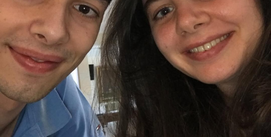 Συγκινεί η ανάρτηση του Κώστα Σαμαρά για την αδερφή του