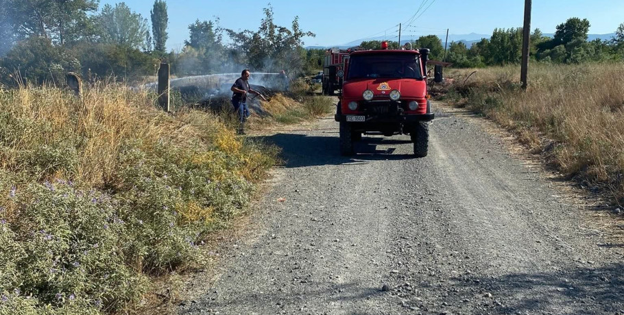 Φωτιά έξω από το καταφύγιο – Άμεση επέμβαση της Πυροσβεστικής Αριδαίας