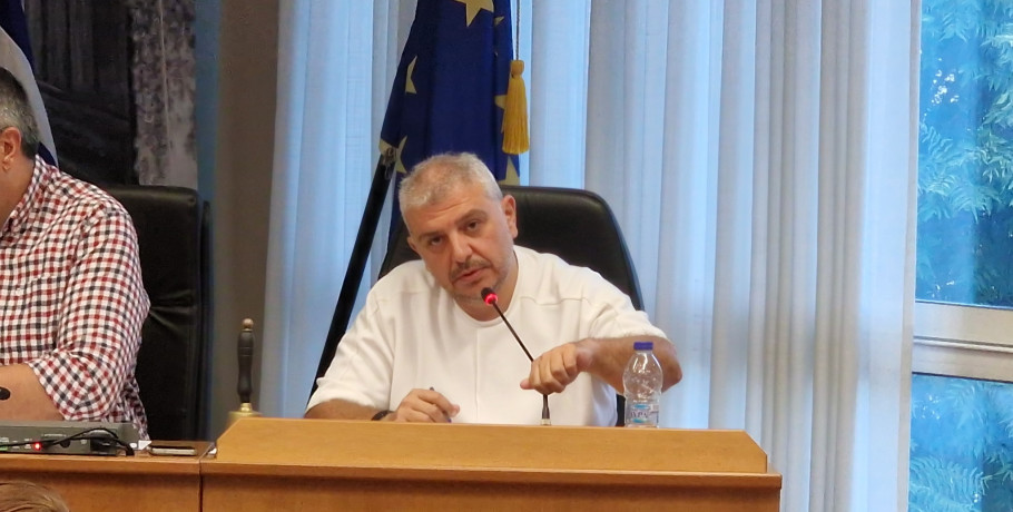Νίκος Παρούτογλου: Δεν θα φιμώσουμε την αντιπολίτευση – Όλα στο φως για Λουτρά, ΔΕΥΑ και Θεοδωράκι