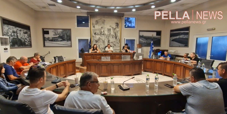 Δήμος Σκύδρας: Ο Λεόντιος που πληρώνει...χρέη και το STONES... που δεν το βάζει κάτω!