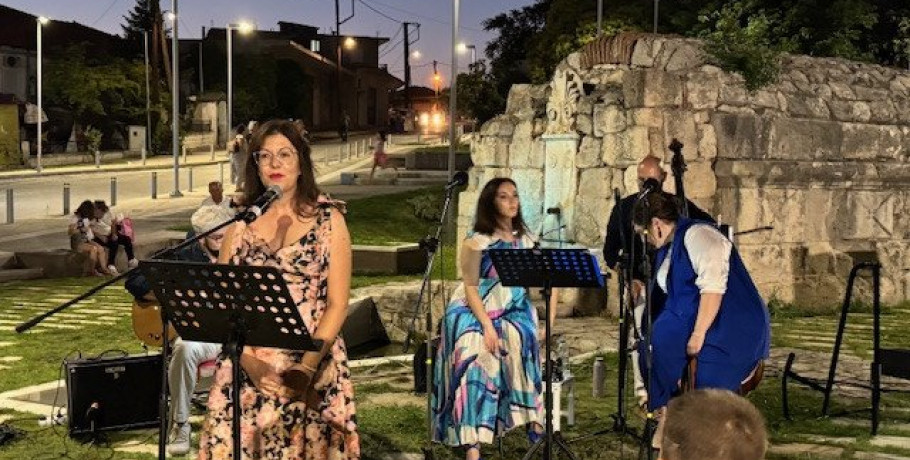 Μουσική, φως και μαγεία στην Αυγουστιάτικη Πανσέληνο της Πέλλας