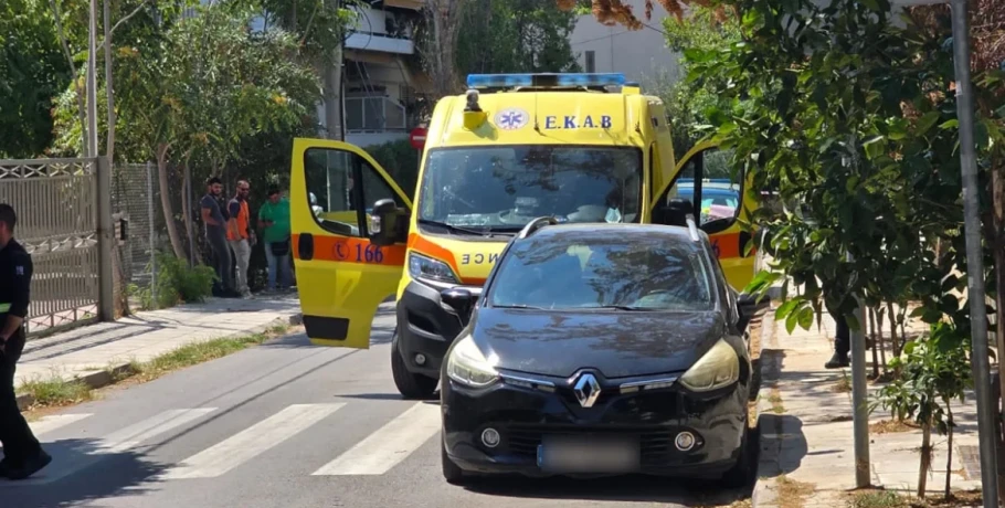 Άγρια δολοφονία 47χρονης στο Χαλάνδρι - Την σκότωσε ο σύντροφός της στην είσοδο πολυκατοικίας