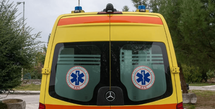 Χαλκιδική: Κοντάρι από ομπρέλα θαλάσσης καρφώθηκε στο πόδι 26χρονης