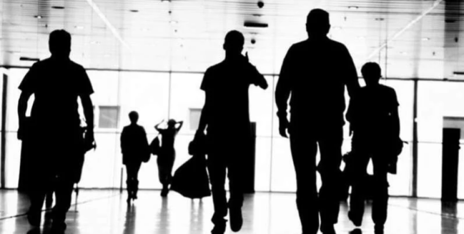 Ο εργοδότης δεν είναι ρόλος! Είναι απόδειξη αντίληψης