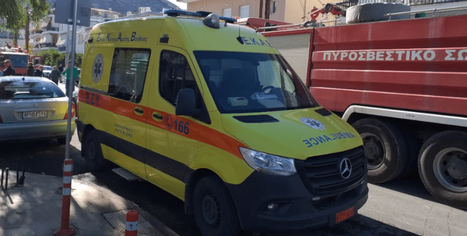 Νεκρή 61χρονη από σύγκρουση πυροσβεστικού οχήματος με ΙΧ