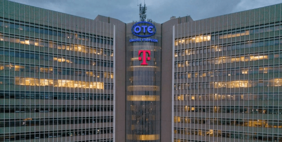 Cosmote Telekom: Φέρνει για πρώτη φορά στην Ελλάδα τις ΑΙ συσκευές T Phone 3 και Τ Tablet 2