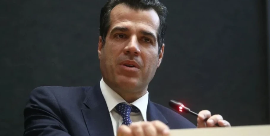 Πλεύρης: Έρχεται κατάργηση νομιμοποίησης μεταναστών στα 7 έτη